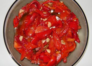 Salata de ardei capia copti