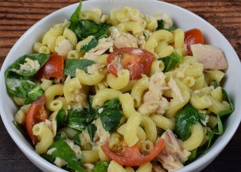 Salata de paste cu legume si ton