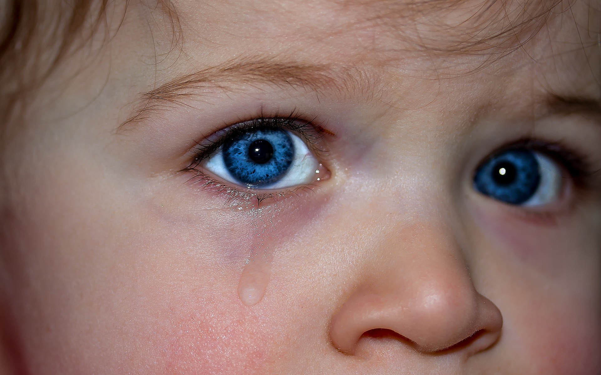 cele mai mari griji ale copiilor - sfatulparintilor.ro - pixabay_com - childrens-eyes-1914519_1920