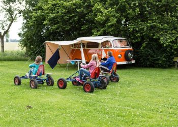 Distractie in familie in vacanta de vara