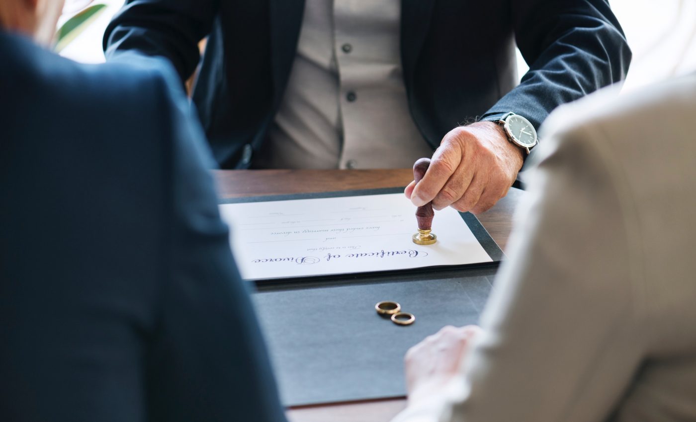 parinti divortati - sfatulparintilor.ro - rawpixel-592442-unsplash