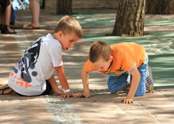viermisori la copii - sfatulparintilor.ro - pixabay_com - child-3281615_1920