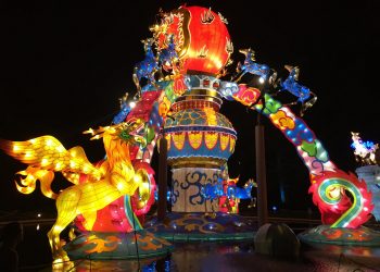 horoscop chinezesc anul calului - sfatulparintilor.ro - pixabay_com - lantern-1168355_1920
