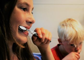 Copiii și frica de a merge la dentist
